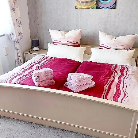 Holiday home Strauss Nahe Der Kyffhaeuser Therme