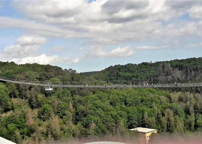 Strauss Nahe Der Kyffhaeuser Therme Hébergement de vacances Bad Frankenhausen
