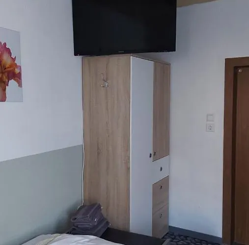 Strauss Nahe Der Kyffhaeuser Therme Hébergement de vacances